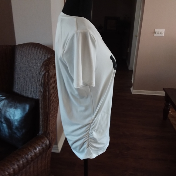 Kali Reve Maternity T-shirt - Picture 6 of 8